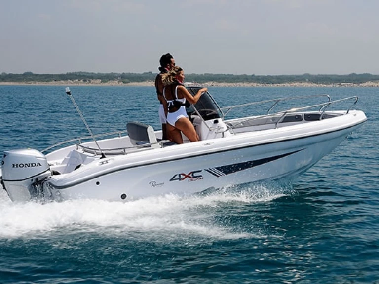 Location à Tuoro sul Trasimeno - Ranieri Ranieri 4XC H19CC sur SamBoat