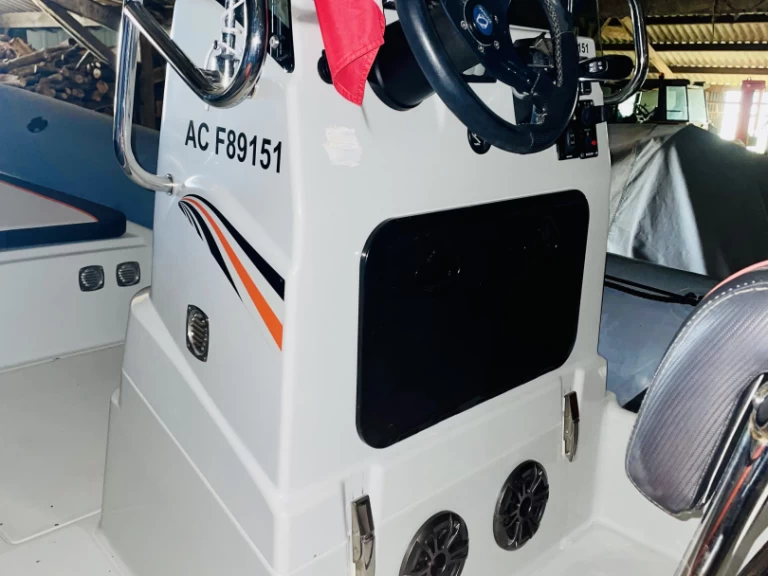 Location Semi-rigide Zodiac avec permis