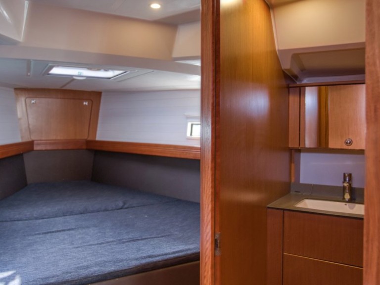 Location bateau Bavaria Cruiser 41 à Gouviá sur Samboat