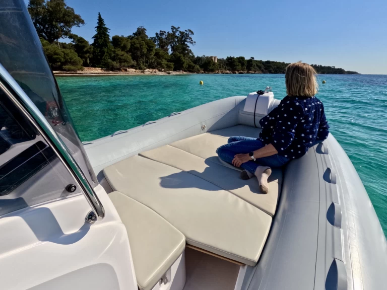 Louez un Capelli Tempest 630 à Mandelieu-la-Napoule