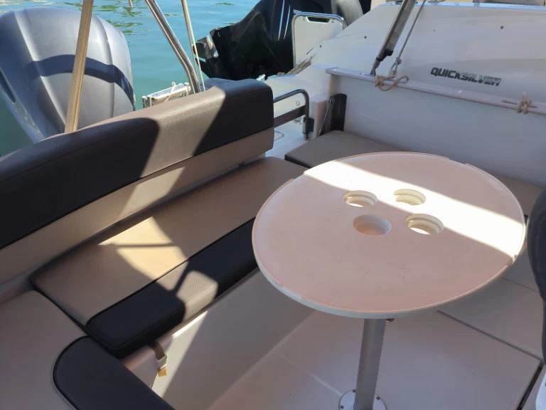 Location Bateau à moteur à Cala d'Or - Jeanneau Cap Camarat 7.5 WA Serie 2