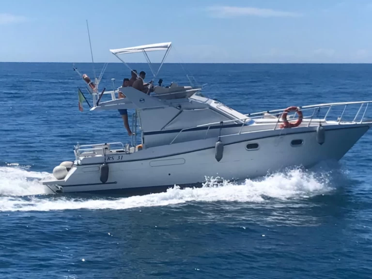 Location à Bocca di Magra - Ars ARS 31 FLY sur SamBoat