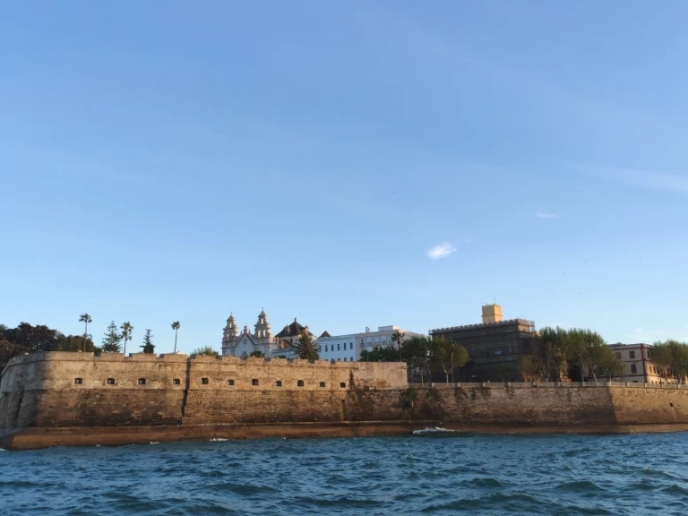 Louer Voilier avec ou sans skipper Bénéteau à Cádiz