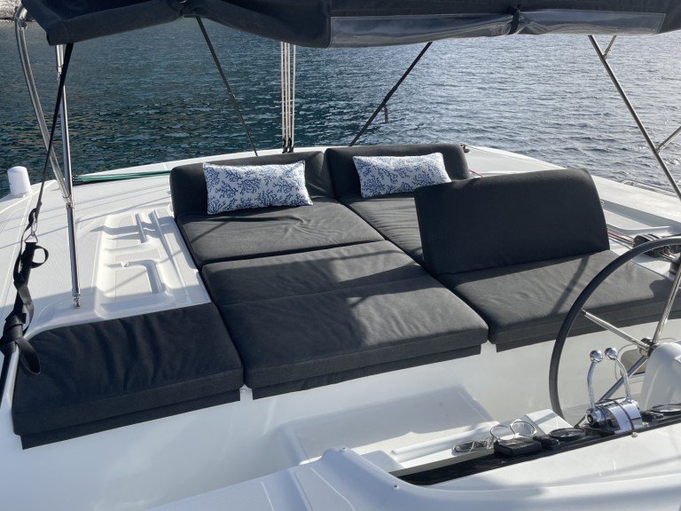 Catamaran à louer à Castellammare di Stabia au meilleur prix
