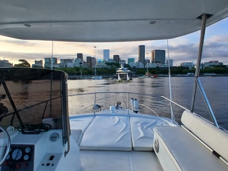 Location Bateau à moteur Capelli avec permis