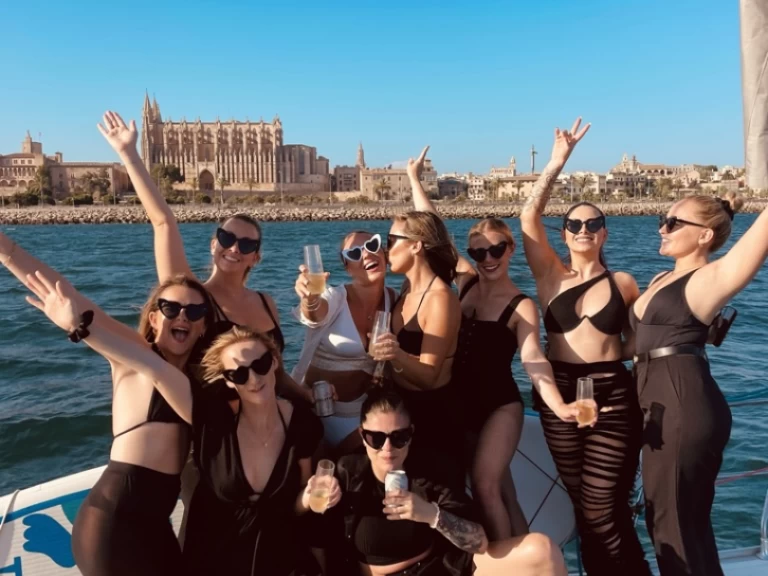 Location bateau Bavaria Bavaria 36 Cruiser à Palma de Majorque sur Samboat