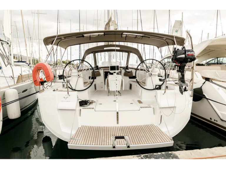 Louer Voilier avec ou sans skipper Jeanneau à Corfou