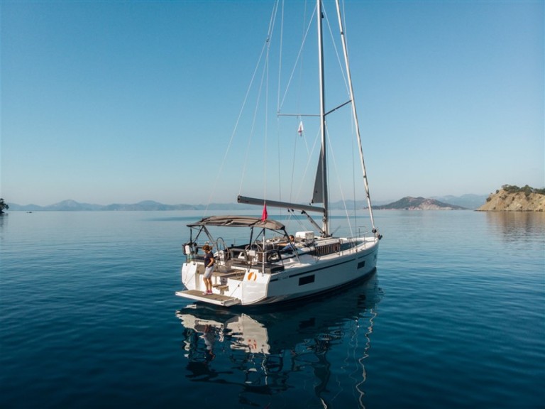 Bavaria Bavaria C42 a louer à Fethiye