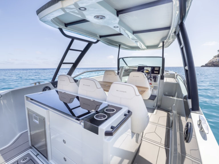 Saxdor 270 a louer à Santa Eulària des Riu