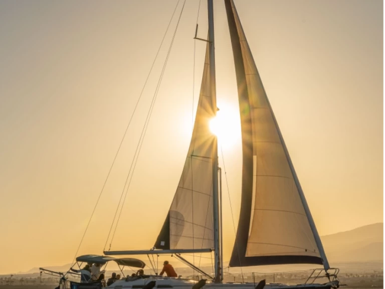 Location à Puerto Deportivo Aguadulce - Bénéteau oceanis clipper 393 sur SamBoat