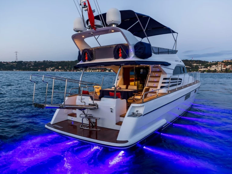Location bateau Vip costom made à Beşiktaş sur Samboat