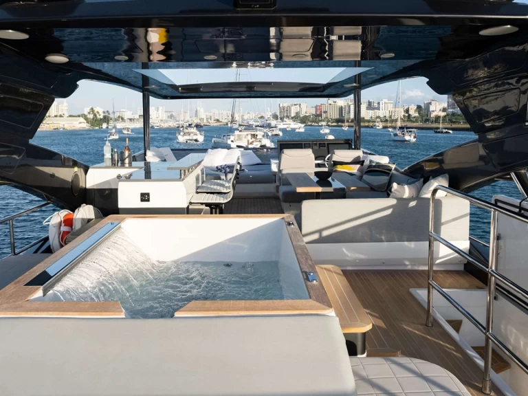 Yacht à louer à Provence-Alpes-Côte d'Azur au meilleur prix