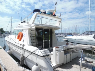 Azimut Azimut 37 Fly charter bareboat or captained in  Taormina