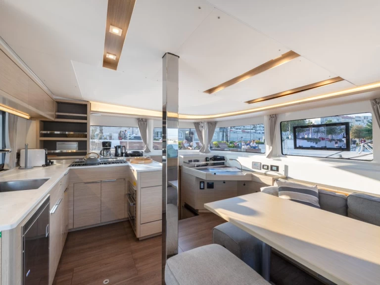 Location bateau Split pas cher Lagoon 46