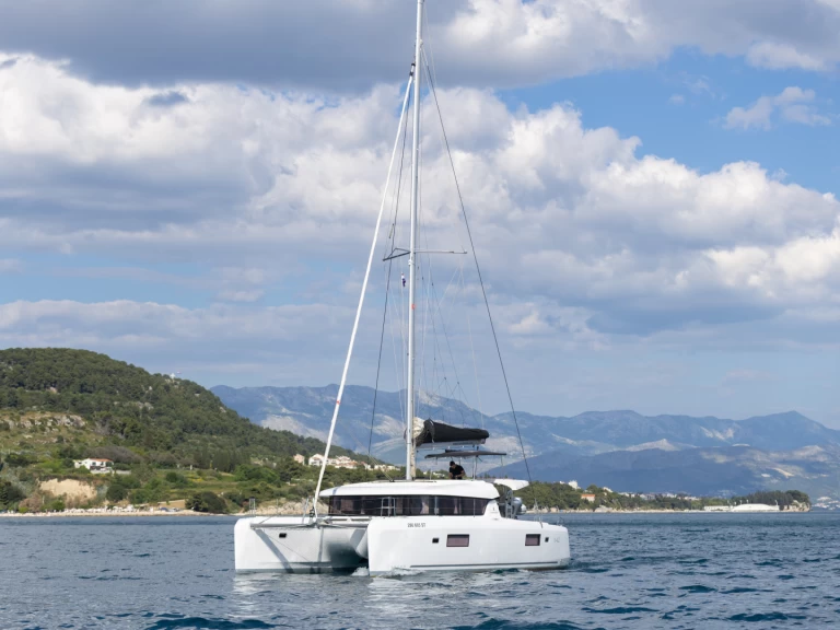 Catamaran à louer à Split au meilleur prix