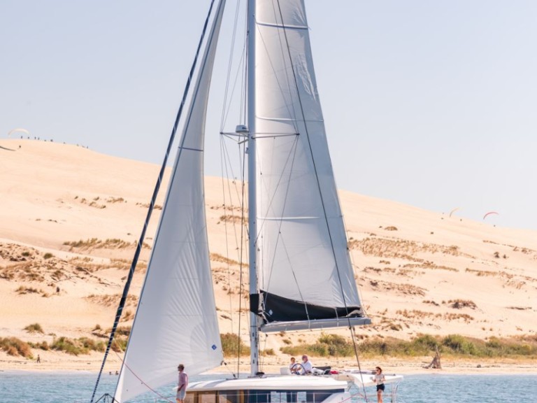 Location Catamaran Lagoon avec permis