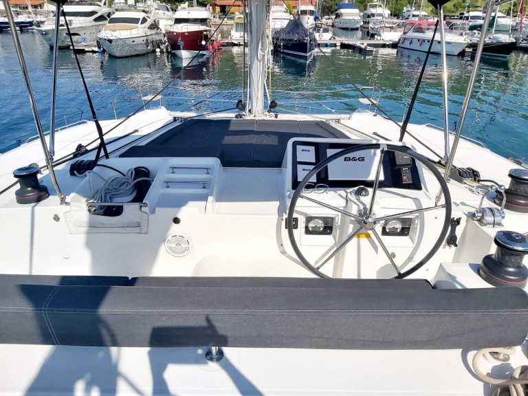 Catamaran à louer à Primošten au meilleur prix