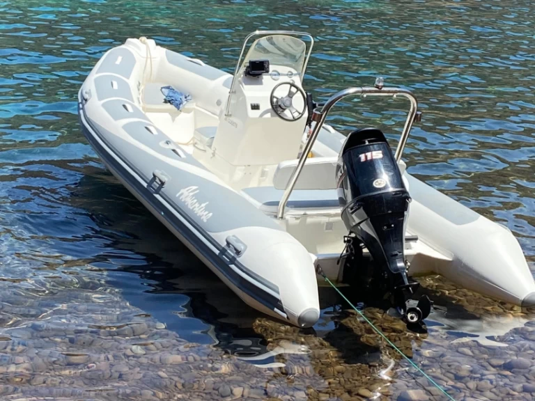 Louez un Adventure vesta 585 à Galéria