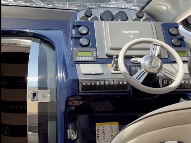 Azimut Atlantis 55 a louer à Palioúri