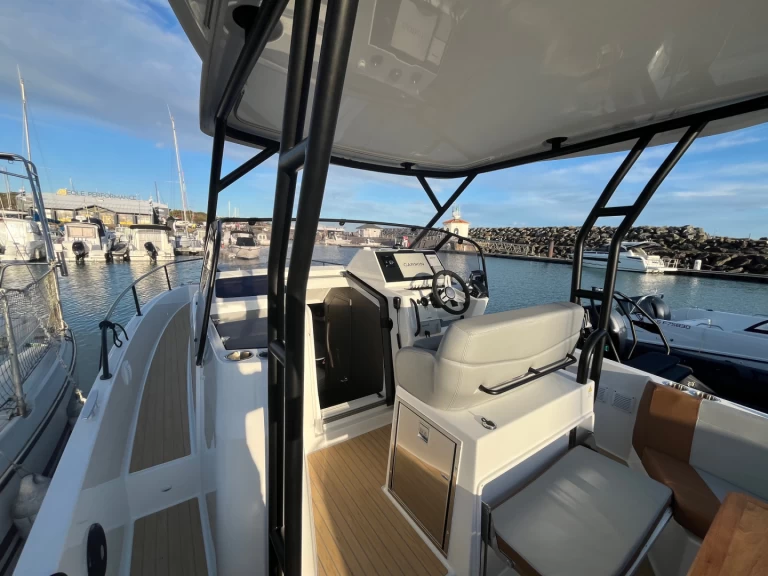 Location Bateau à moteur Bénéteau avec permis