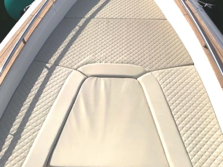 Location Semi-rigide Bsc avec permis