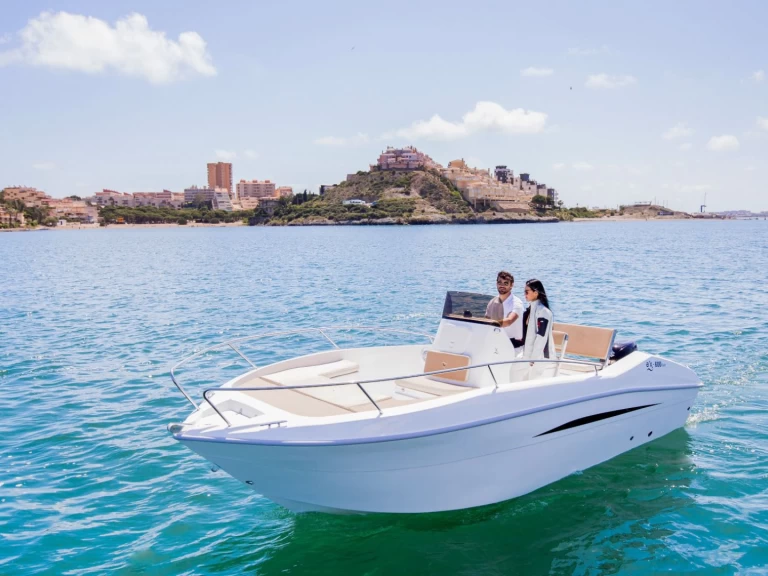 Location bateau Astilux Ax-600 Open à Valence sur Samboat