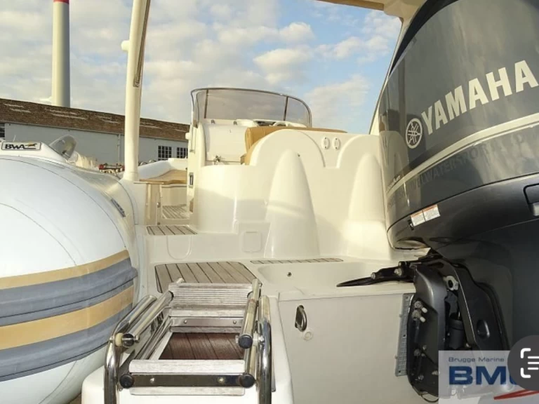 Location Semi-rigide Bwa avec permis