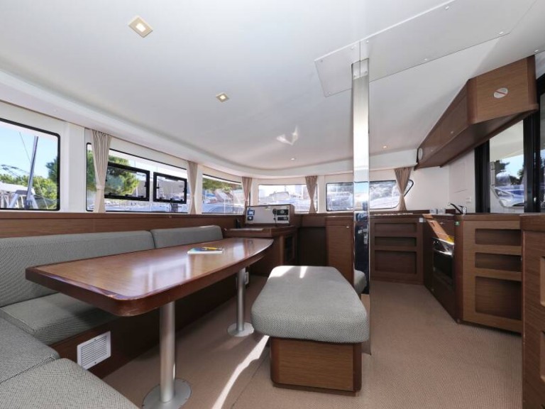 Lagoon Lagoon 42 a louer à Le Marin