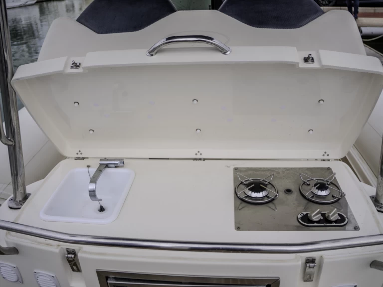 Location Semi-rigide à Alcocéber - Nuova Jolly Prince 35