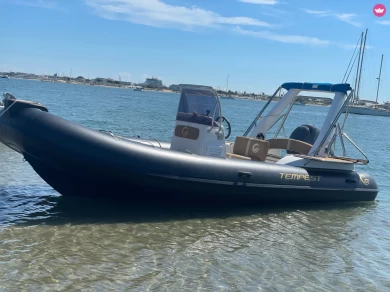 Uthyrning Port-Camargue - Capelli Tempest 625 av Samboat 