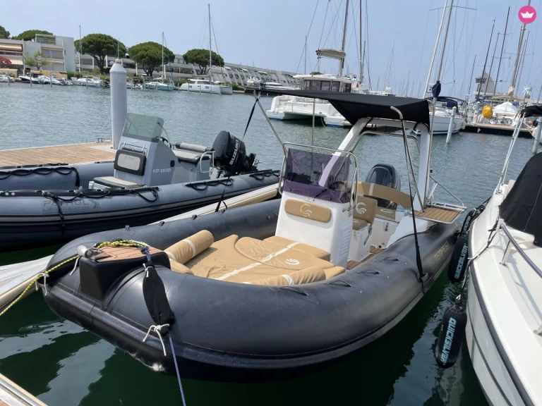 Location Semi-rigide à Port-Camargue - Capelli Tempest 625