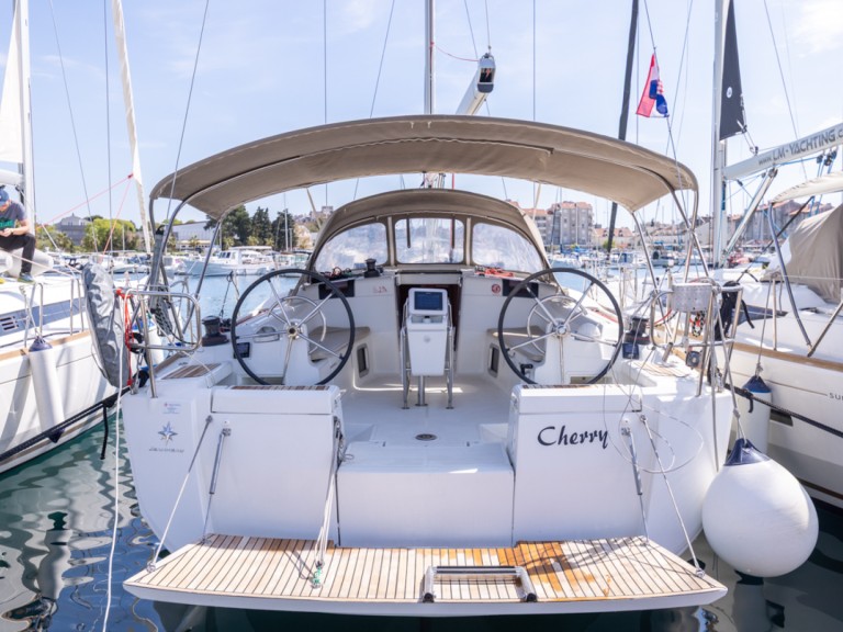 Jeanneau Sun Odyssey 449 a louer à Biograd na Moru