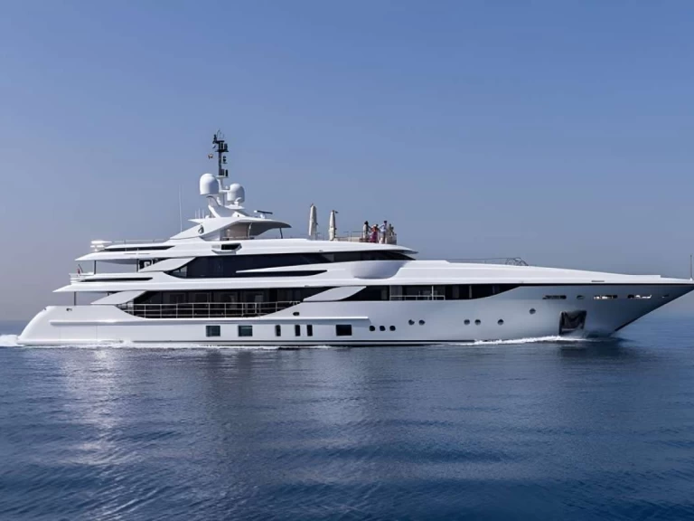 Benetti BOMBAY a louer à Dubai