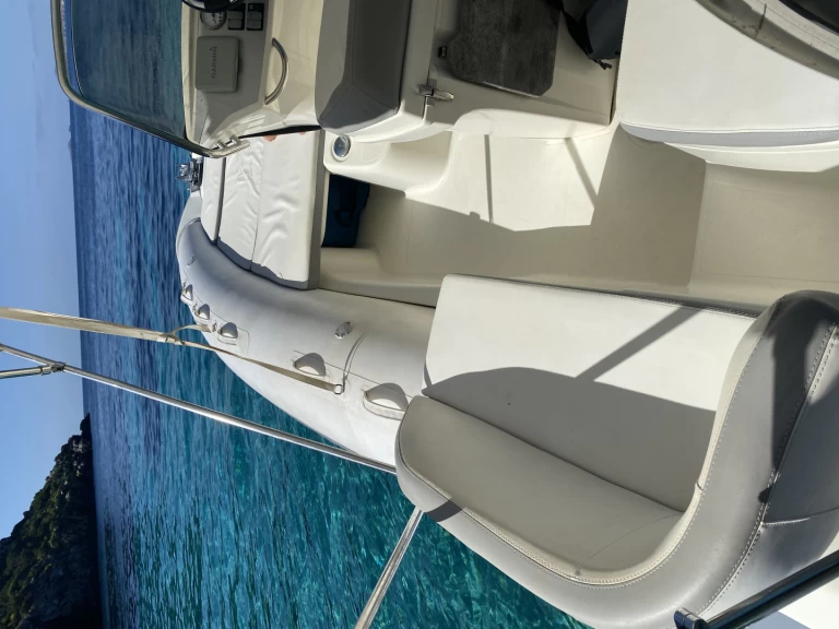 Location bateau Santa Eulària des Riu pas cher N-ZO 600