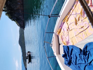 Aquamar Samoa 550 a louer à Vrbnik