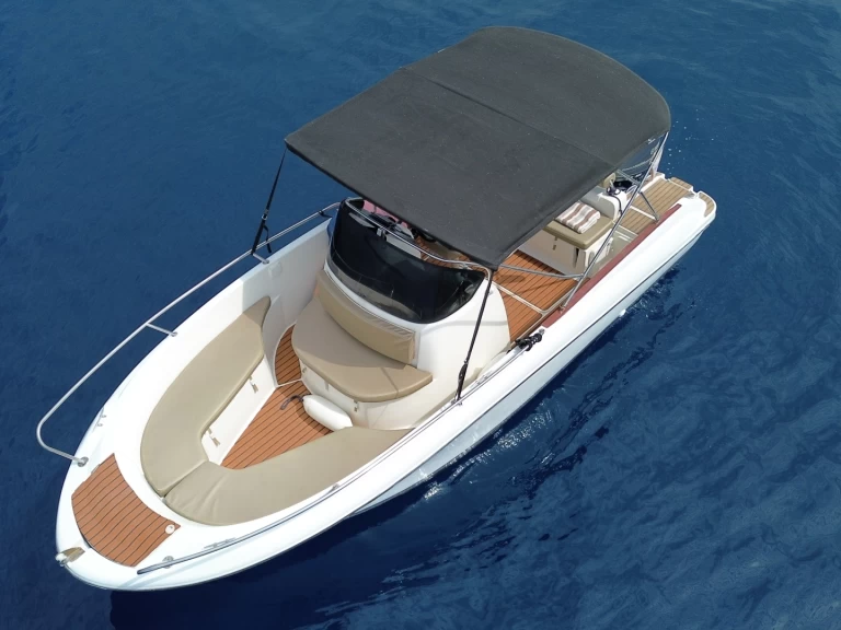 Louer Bateau à moteur avec ou sans skipper Jeanneau à Dubrovnik