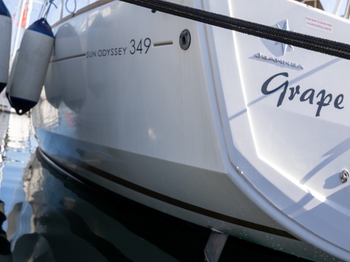 Louez un Jeanneau Sun Odyssey 349 à Biograd na Moru