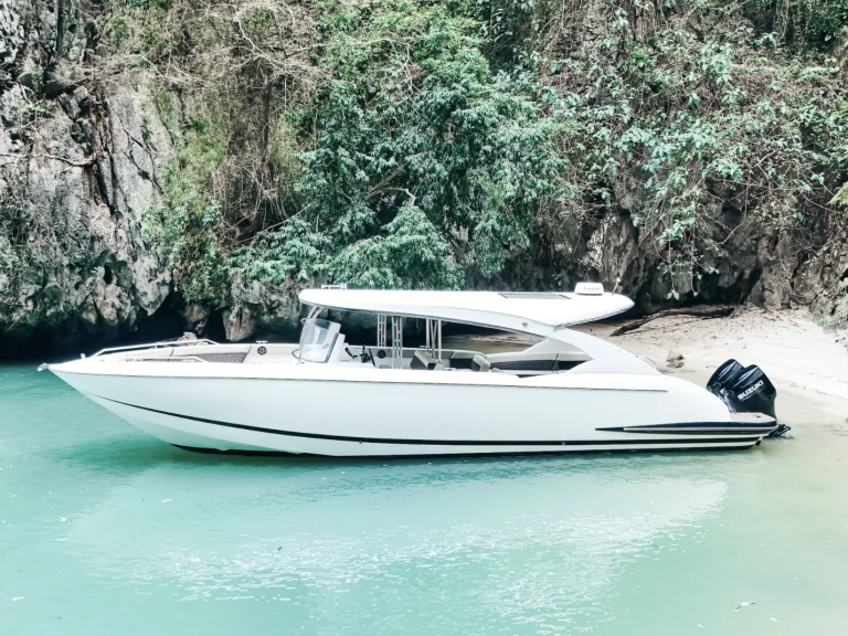 Louer Bateau à moteur avec ou sans skipper Sport Cruiser à Phuket (Ville)