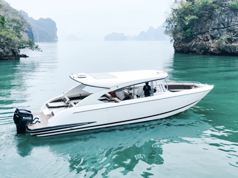 Location Bateau à moteur Sport Cruiser avec permis