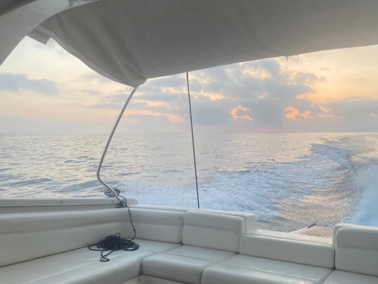 Location bateau Naples pas cher Fiart 36 Genius