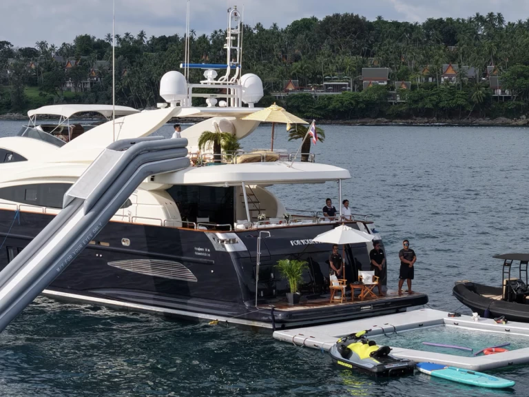 Location à Phuket (Ville) - Astondoa Astondoa 102 sur SamBoat