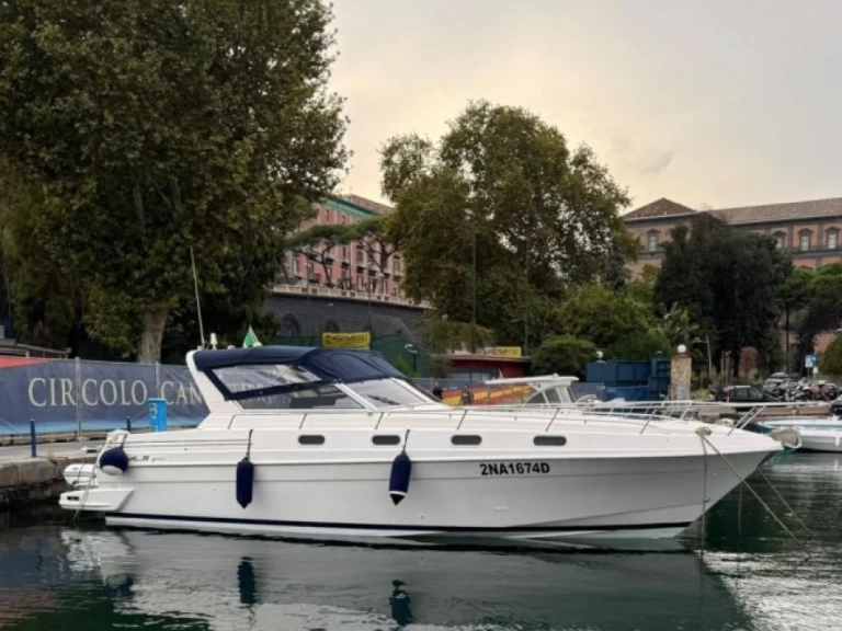 Location Bateau à moteur Fiart avec permis