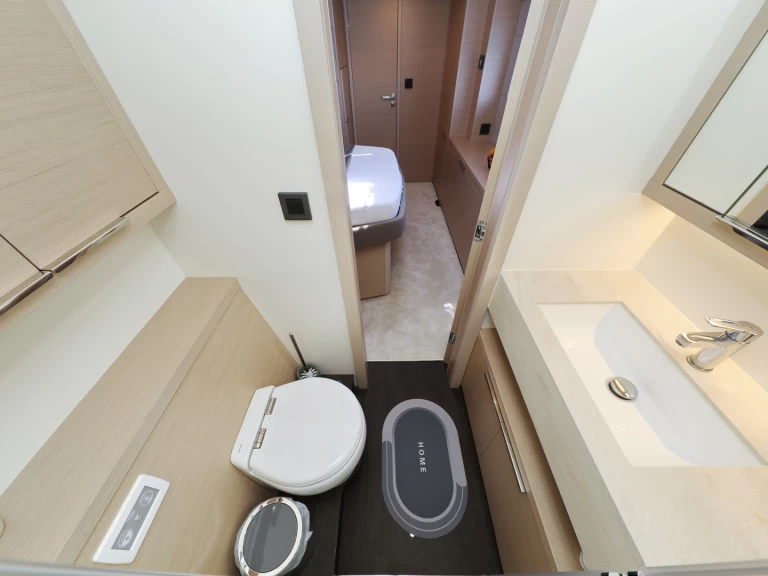 Location bateau Split pas cher Lagoon 55