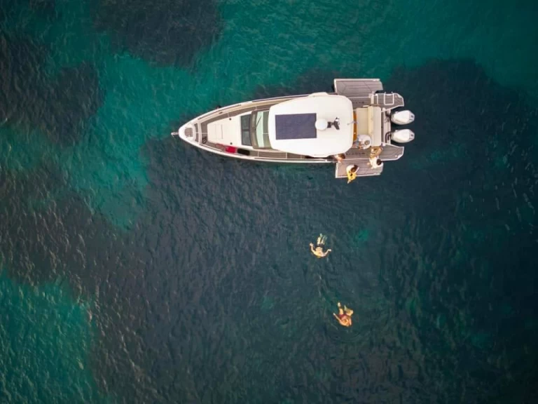 Louer Bateau à moteur avec ou sans skipper Saxdor à Sibenik