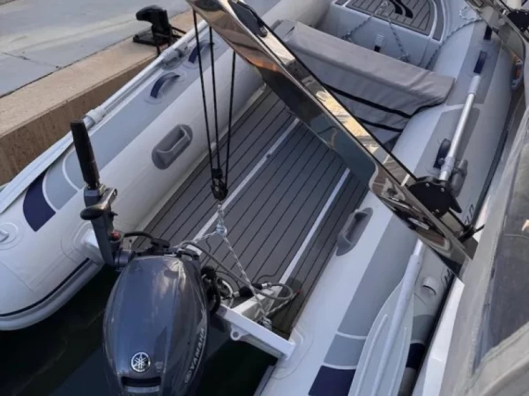 Louer Catamaran avec ou sans skipper Fountaine Pajot à Toulon