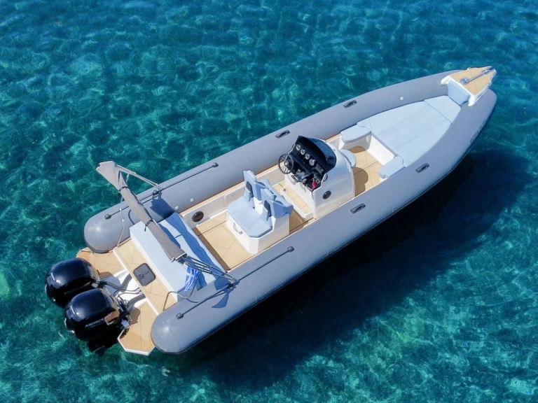 Location bateau Corfou pas cher Rid 300 hp (2 x 150 )