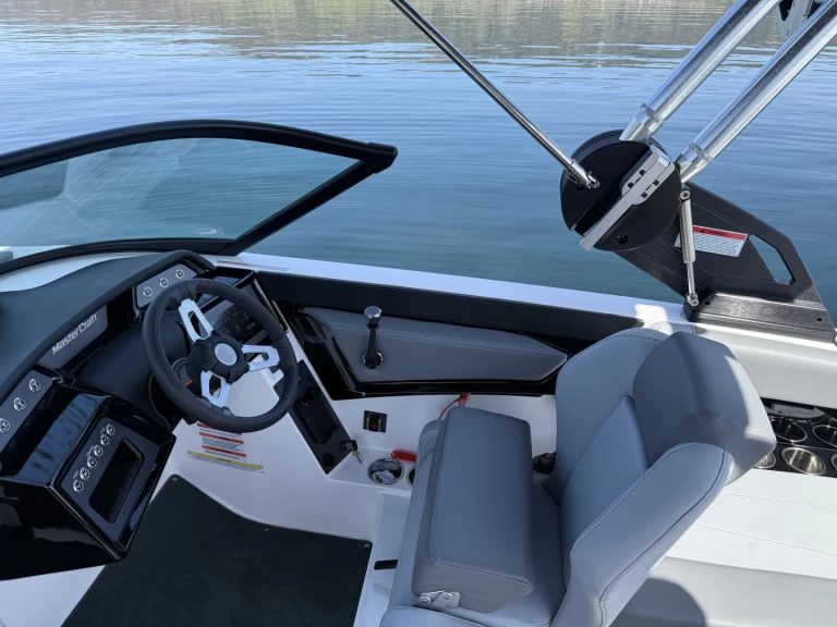 Location bateau Mastercraft NXT 20 à Bodman-Ludwigshafen sur Samboat