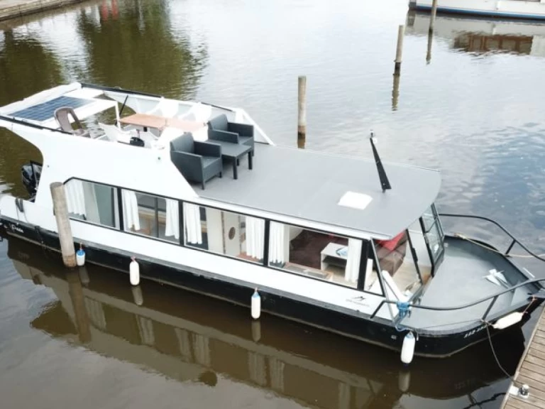 Traweller YB35 a louer à České Vrbné