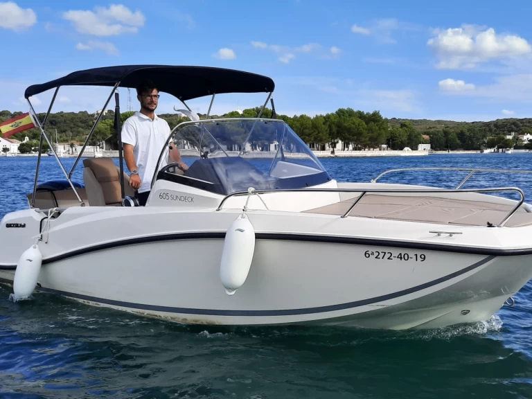 Louez un Quicksilver Activ 605 Open à Port Mahon