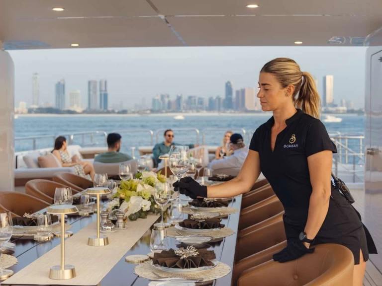 Louez un Benetti BOMBAY à Dubai